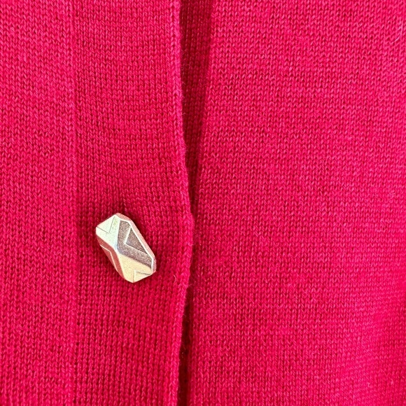 Beautiful Hugo Boss 100% Virgin wool  cartigan Size XS - Picture 4 of 7